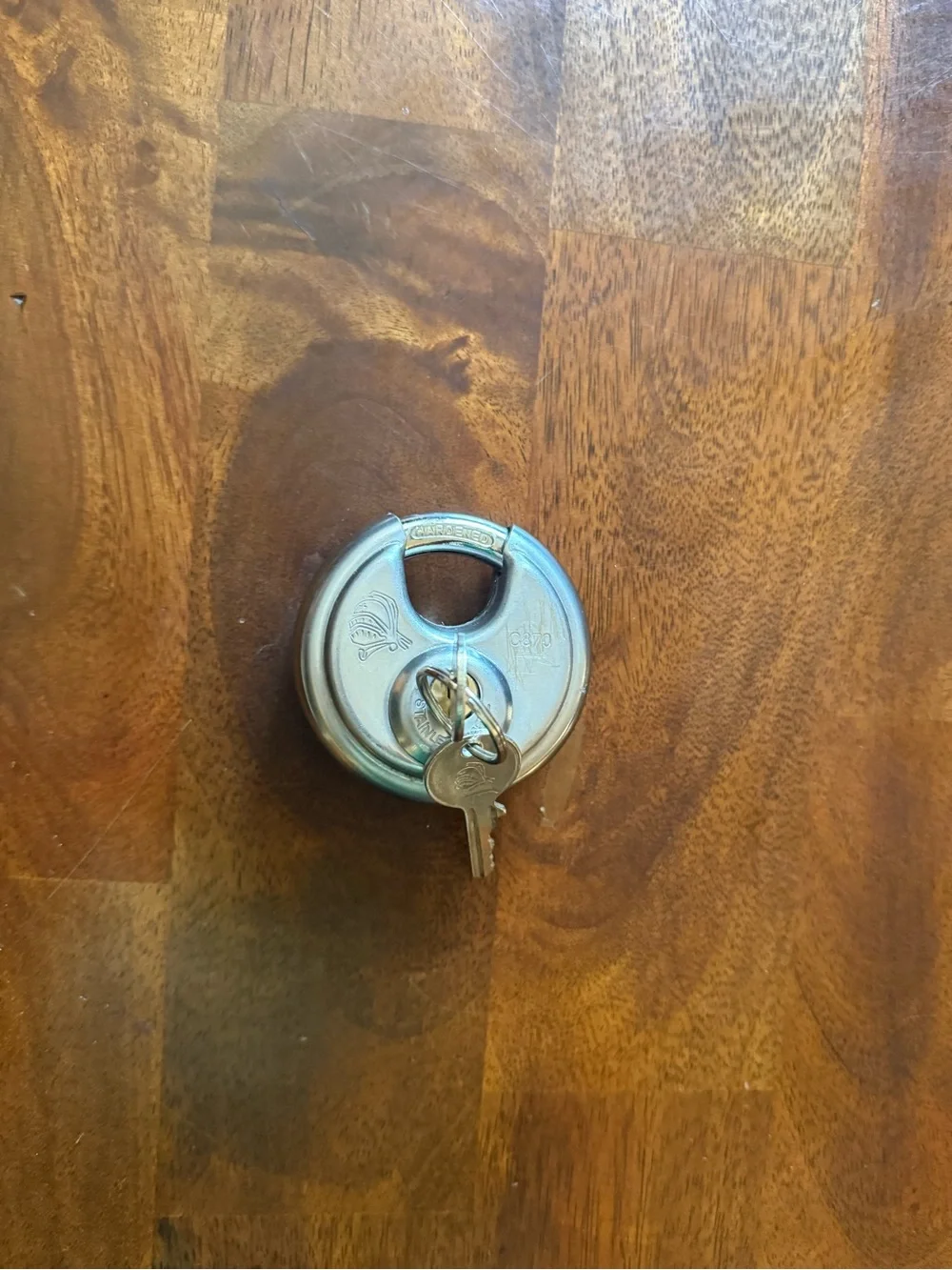 Chateau C870 Stainless Steel Disc Lock 70mm Storage Unit Padlock w/ 2 Keys